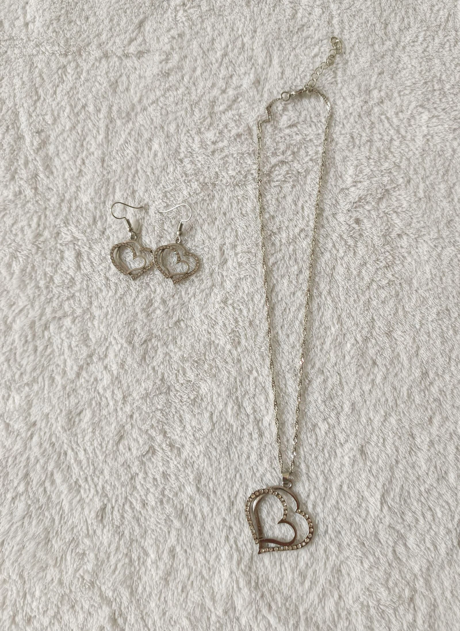 Parure collier boucles d'oreilles